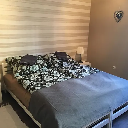 Erkel Apartman Apartman Szekszárd